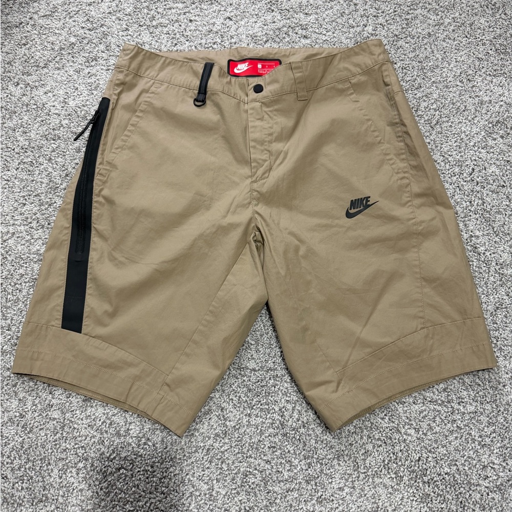 Nike Men’s Khaki Athletic Shorts with Black Accent
